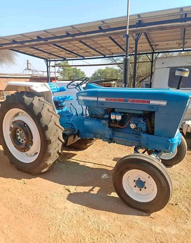 Ford 5000 tractor for sale