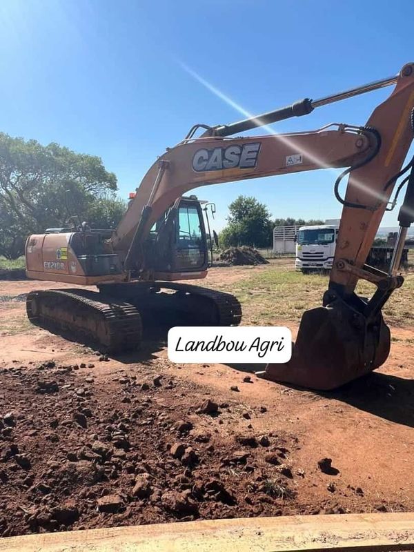 Case CX210B Excavator