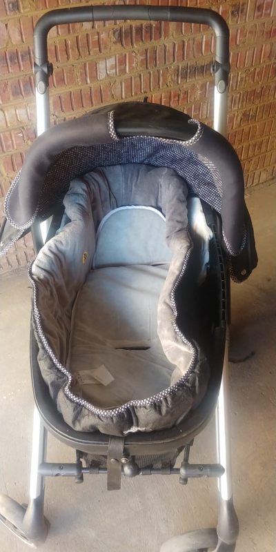 2 in 1 pram and bed