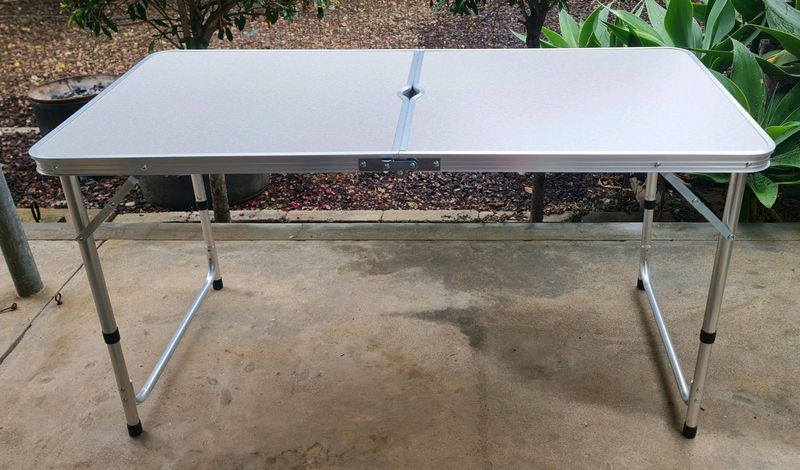 1.2m Folding Alluminium Folding Camping Table