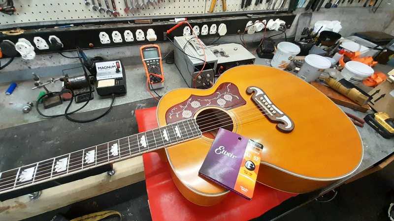 GUITAR AND MOST STRINGED INSTUMENTS SETUP AND REPAIRS