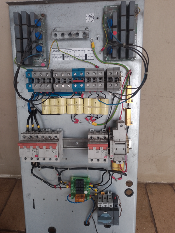 Electrical bord 400 vt 30 kva inverter generator setup
