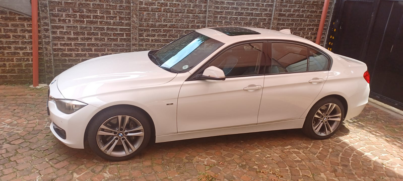 BMW 3 Series 335i