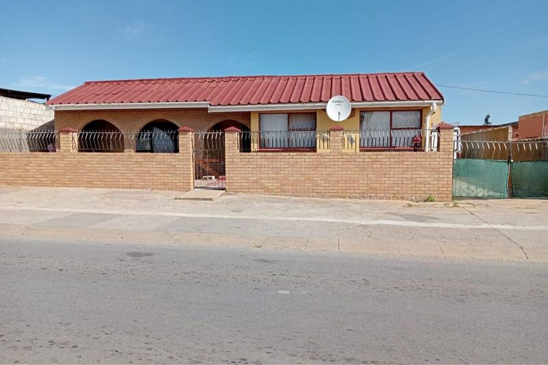 Facebrick home with Rental Opportunity in Zwide.