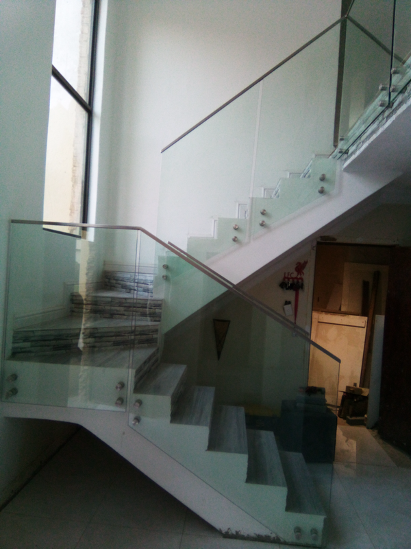 RAILS, BALCONIES AND BALUSTRADES