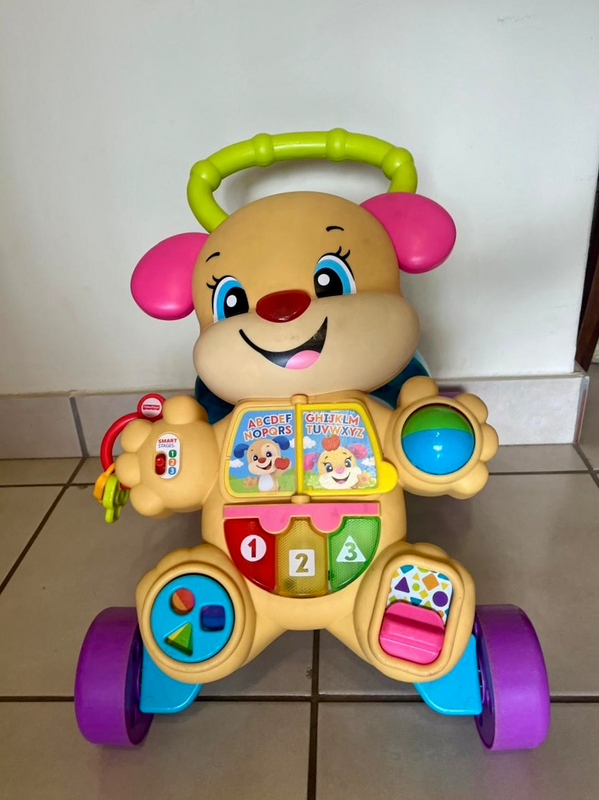 Fisher Price laugh &amp; learn smart stages baby walker