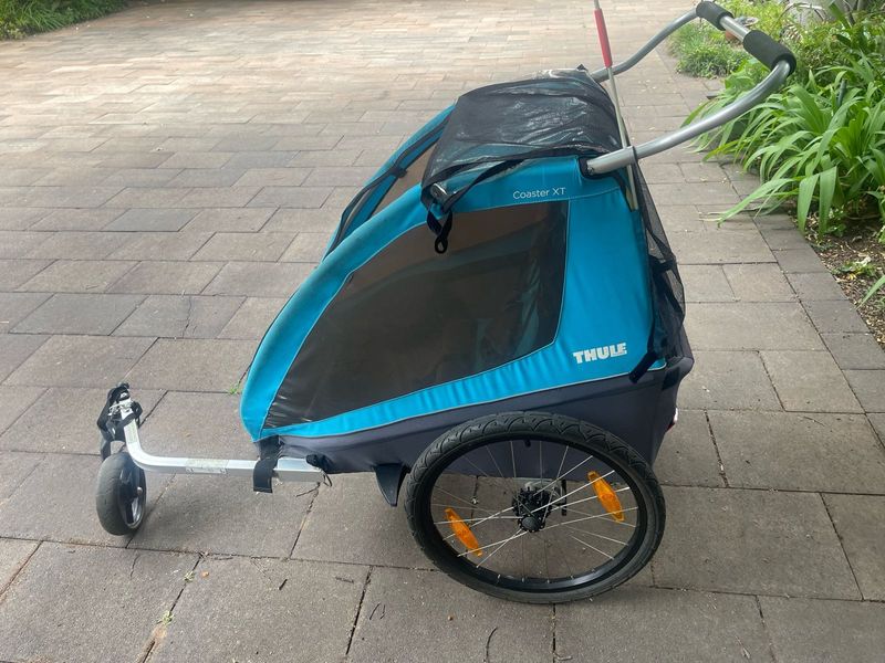 Thule coaster XT  bike trailer and stroller - good condition
