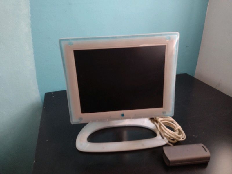 Apple Studio Display M4551 1998