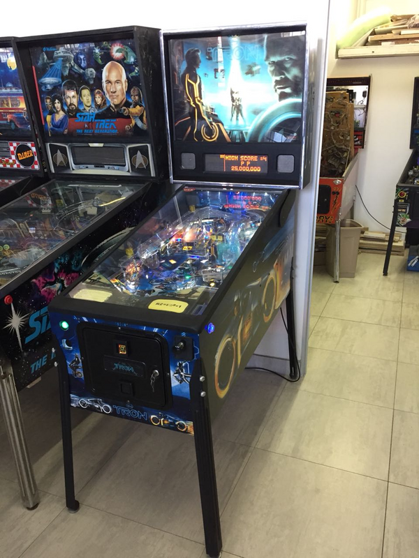 Tron Legacy Pro Pinball Machine by Stern