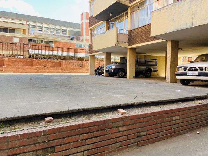 Investment apartment in Bloemfontein Central!!!