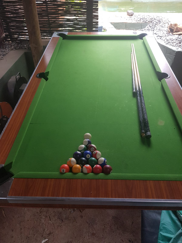 Pool table