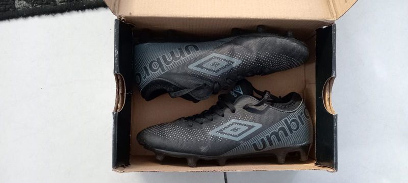 Umbro soccer boots