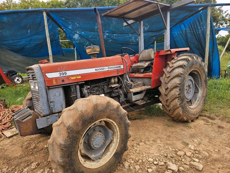 Massey Ferguson 399