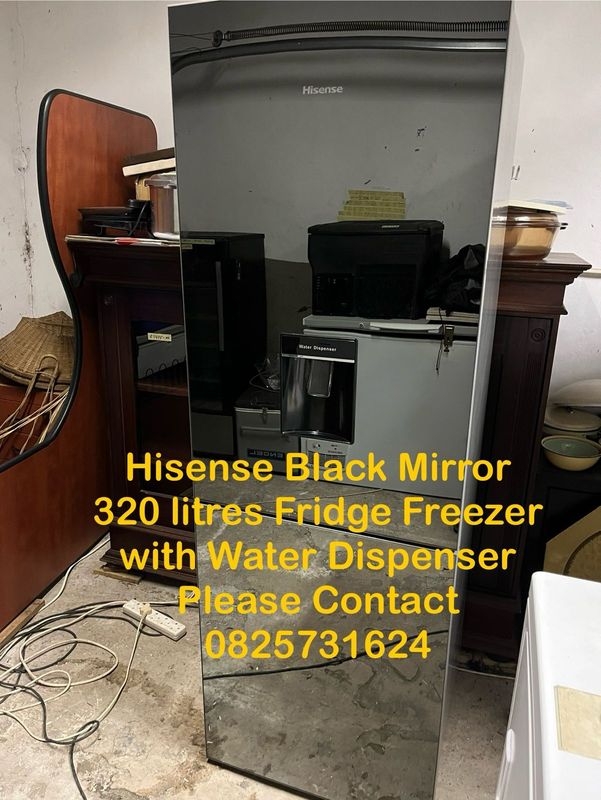 Fridge Freezer - Black Mirror Hisense 320 litres (big) with Water Dispenser - Excellent - Guarantee