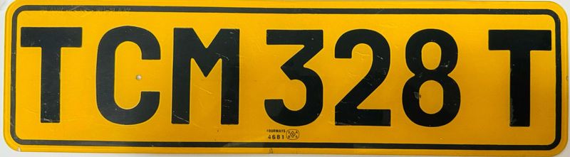SOUTH AFRICAN NUMBER PLATE TCM 328 T