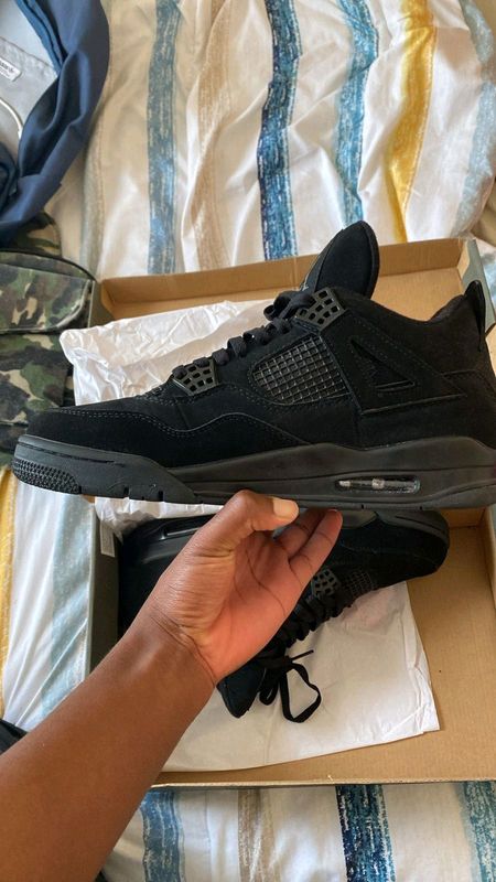 Air Jordan 4 Black Cats