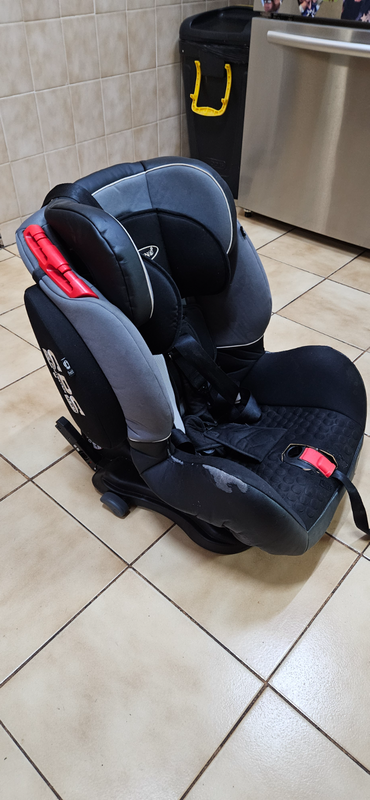 Banbino Baby isofix car seat