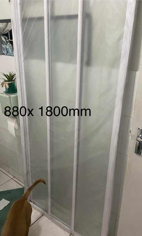 shower door 3-panel