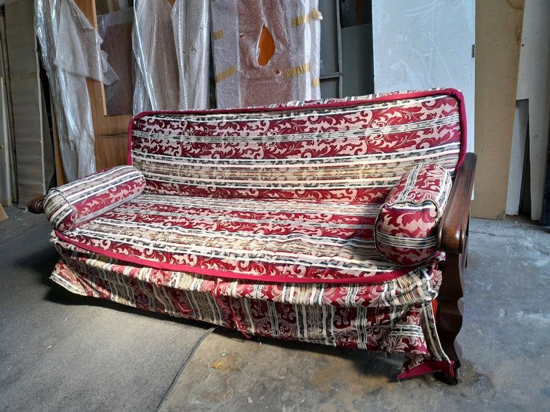 Vintage sleeper couch