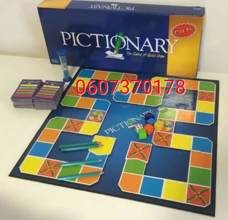 Pictionary Board Game (Brand New)