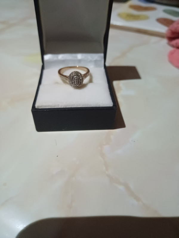 9 CT rosegold ring, R9000 negotiable