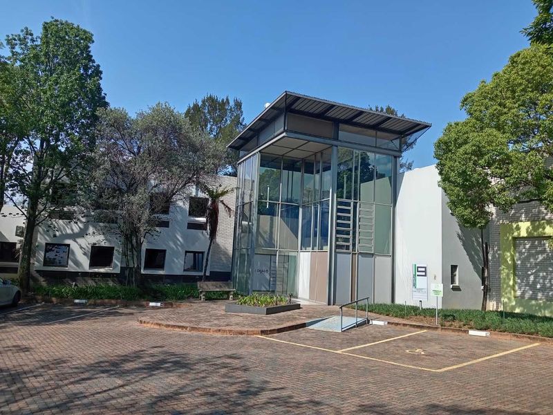 359m² Office to rent Rivonia