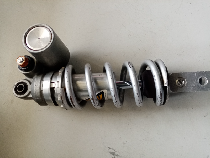 YAMAHA R6 REAR shock [06-16 models 2co and 13s]