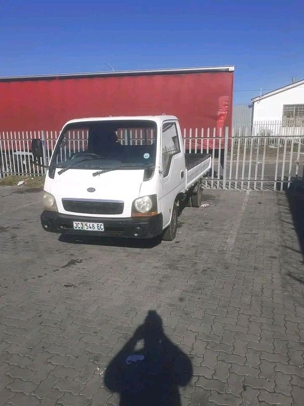 Truck and bakkie for hire