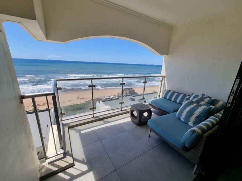 BEAUTIFUL RENOVATED APARTMENT RIGHT ON THE BEACH