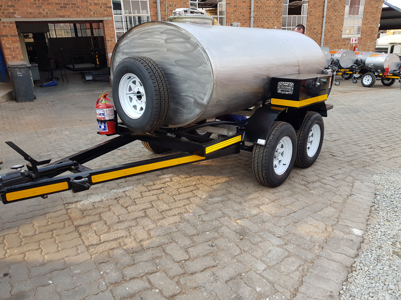 2024 1500 liter stainless steel bowser