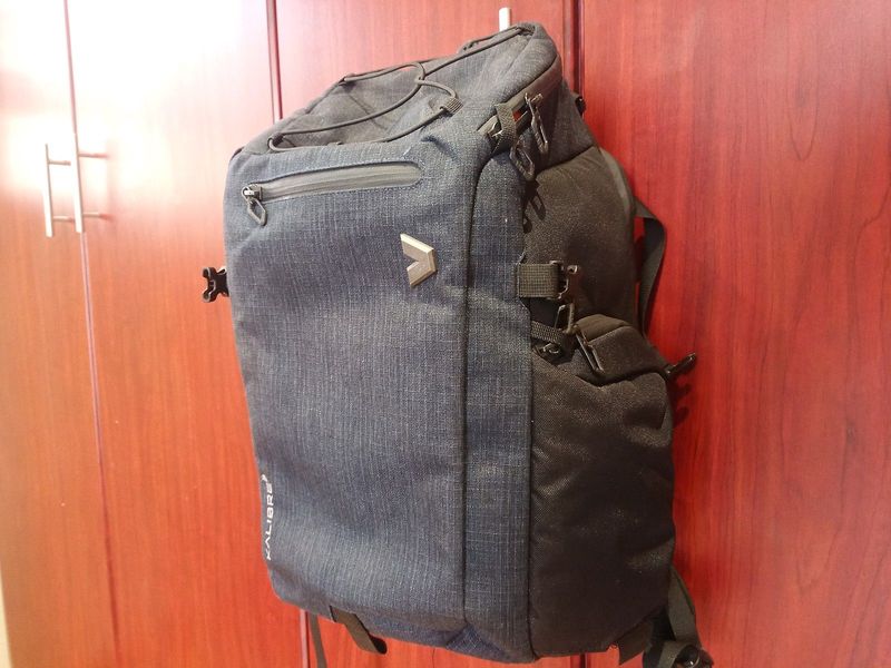 Kalibre Backpack Metroshoot | Camera Bag Worth R5577 | Selling for only R1900