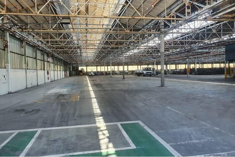 6753m2 Warehouse To Let