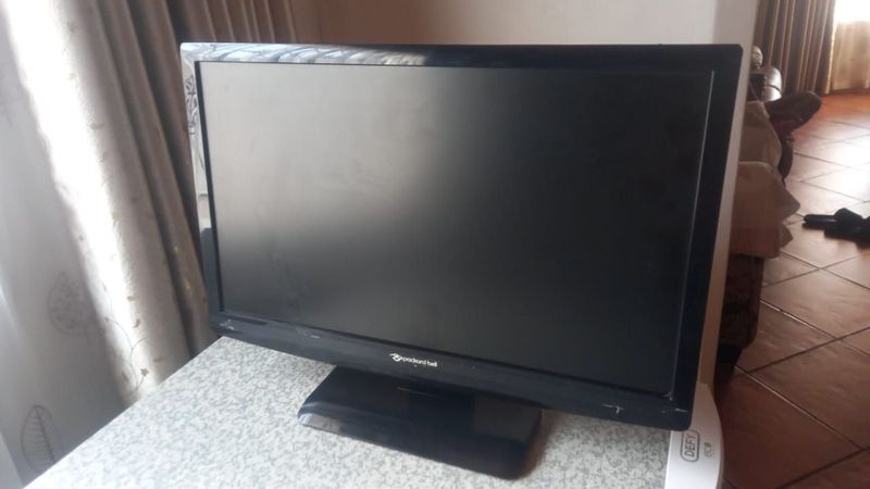 PACKARD BELL COMPUTER MONITOR - FOR SPARES