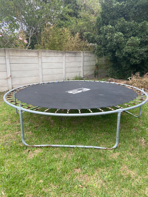 Trampoline - Ad posted by Annica Botha