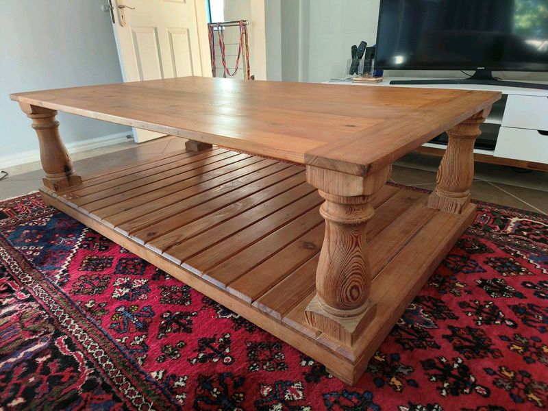 Oregon Pine Table