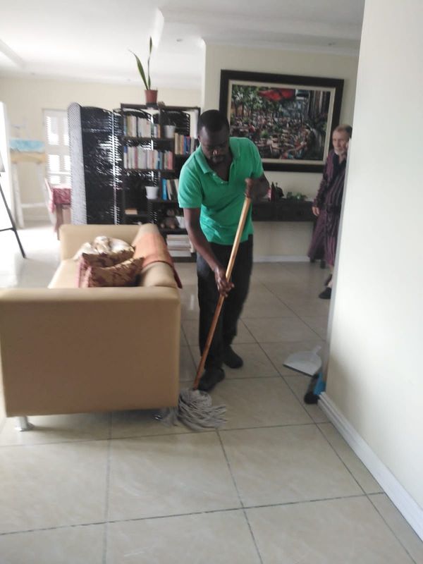Experienced Malawian man with drivers licence, and experienced in Housekeeping