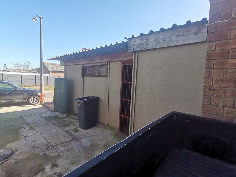 House For Sale in Bernadino Heights, Kraaifontein