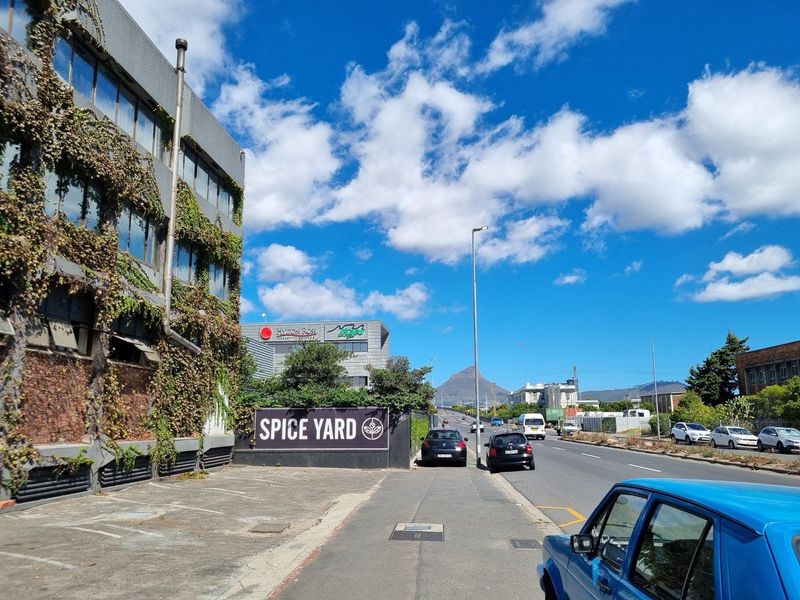 20m² Commercial To Let in Salt River at R149.75 per m²