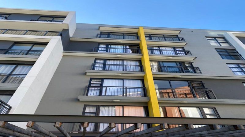 2 BEDROOM APARTMENT SITUATED IN UMHLANGA GATEWAY AVAILABLE IMMEDIATELY
