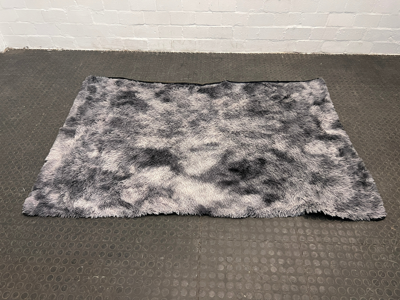 Grey Shaded Fluffy Carpet 200 x 135cm- A49121