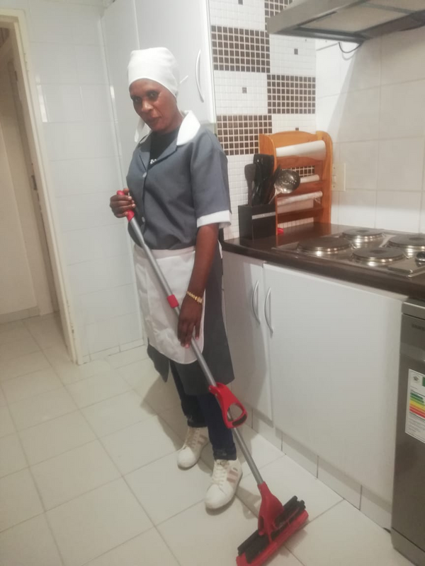 ESTHER AGED 41, A MALAWIAN MAID IS LOOKING FOR A FULL/PART TIME DOMESTIC AND CHILDCARE JOB.