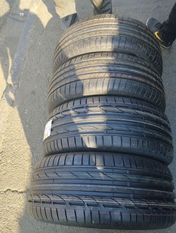 225/45/18 and 245/40/18 Bridgestone runflat