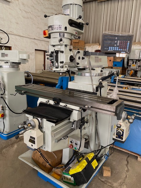 Turret Milling Machine, 3 Axis DRO System, Brand New