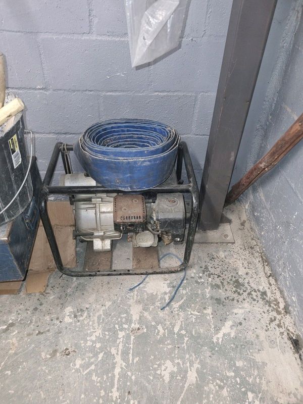 Water pump with hose