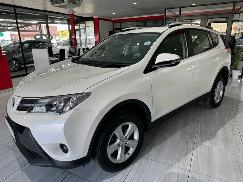 2013 Toyota Rav 4 2.0 manual