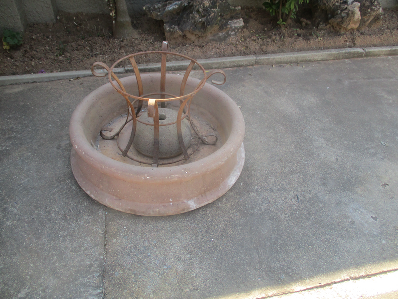 Water feature basin and metal stand