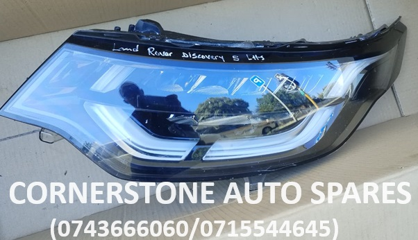LAND ROVER DISCOVERY 5 LEFT SIDE HEADLIGHT