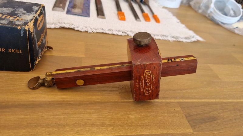 MARPLES Mortise gauge no 2154 in great nick.