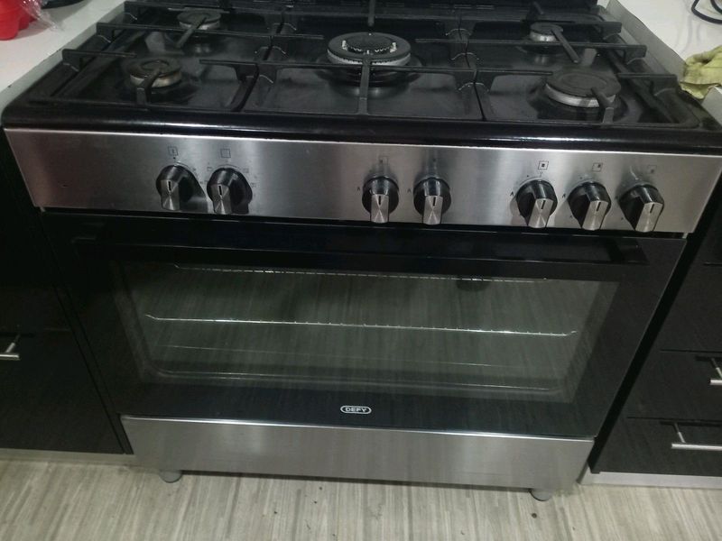 5 plate gas stove and electric oven all in one
