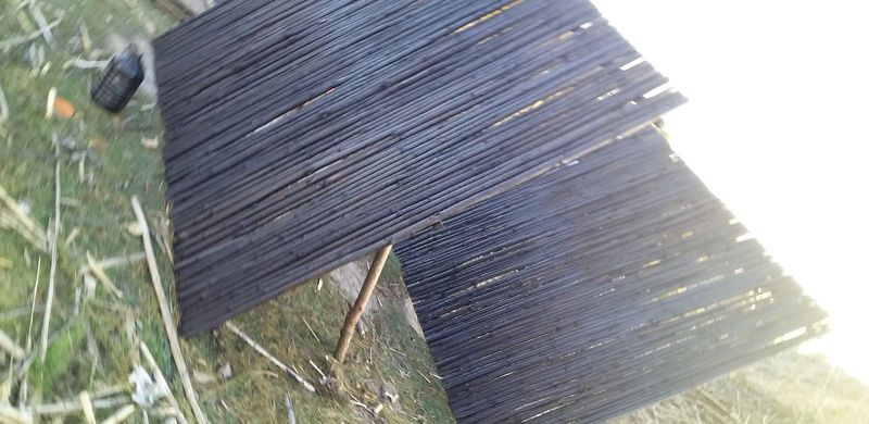 Wooden fencing and bamboo fencing